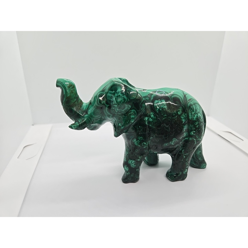 Natural glossy Malachite Crystal Handcarved elephant mineral